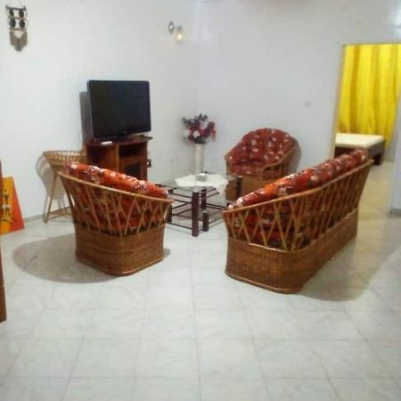 Residence Sh Yaoundé Εξωτερικό φωτογραφία