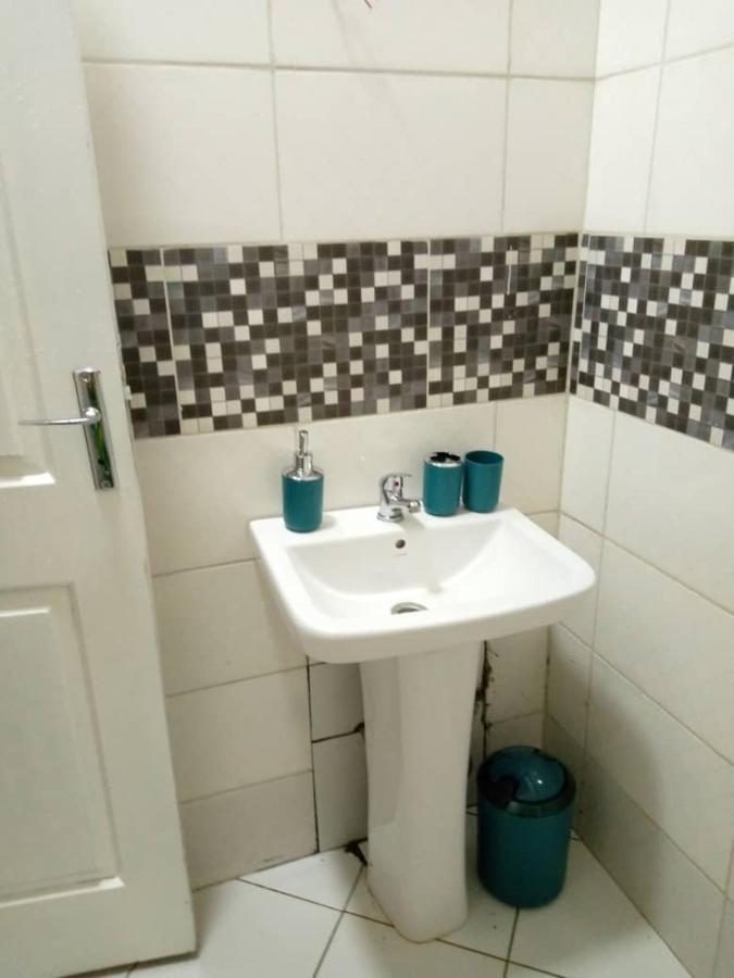 Residence Sh Yaoundé Εξωτερικό φωτογραφία